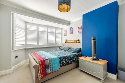 87 Beverley Avenue, Sidcup, DA15 8HF