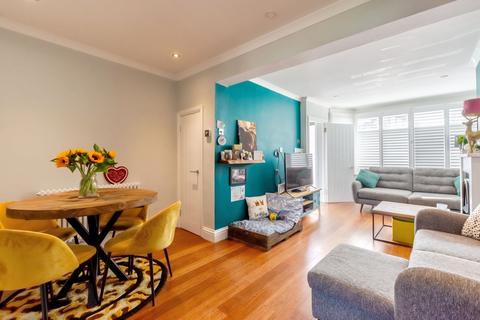 87 Beverley Avenue, Sidcup, DA15 8HF