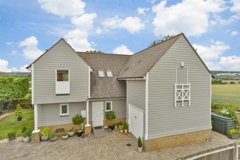 4 bedroom detached house for sale, High Street, Wouldham, Rochester, Kent
