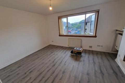 2 bedroom flat to rent, Scotts Street, Raploch, Stirling, FK8