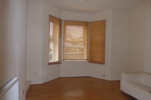 2 bedroom flat to rent, Ely Road, Cardiff, CF5