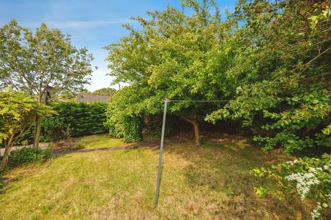 6 Broadhurst Road, Easthouses, Dalkeith, EH22 4DW