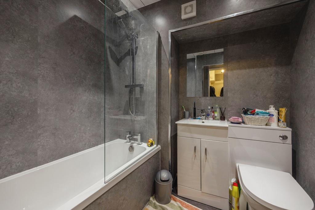 Bathroom/Wc