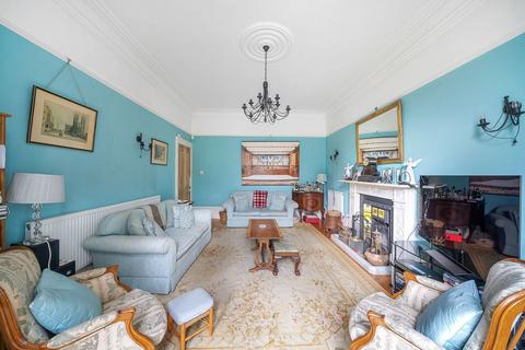 17 Elm Road, Beckenham, BR3 4JB