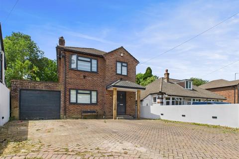 94a Caterham Drive, Coulsdon, CR5 1JG