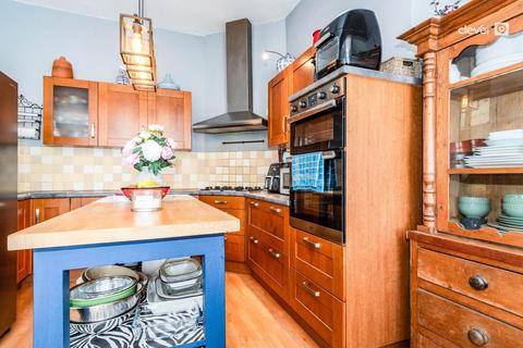 3 bedroom terraced house for sale, Sydney Street, Plymouth PL1