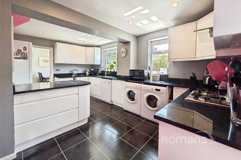 undefined, Loxwood, Earley, Reading