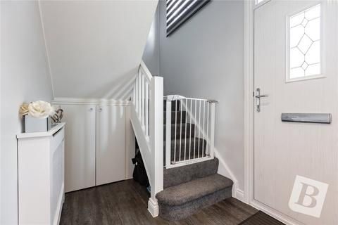 10 The Lichfields, Basildon, SS14 3RQ