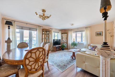 2 bedroom apartment for sale, Hedgerley Lane, Gerrards Cross, Buckinghamshire, SL9
