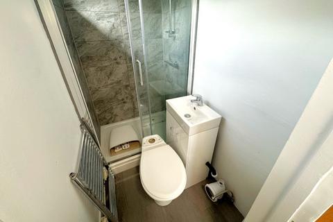 undefined, Weybridge, Surrey, KT13