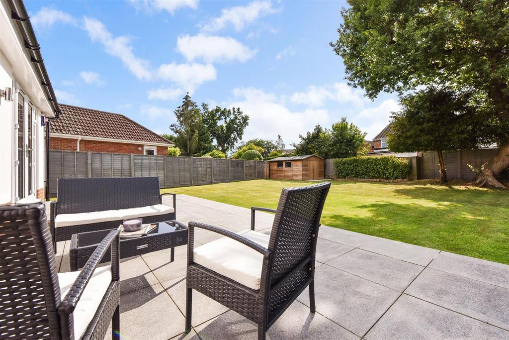 Sketch Ph46 6041480.jpg