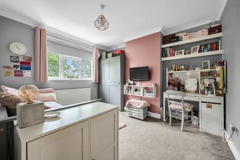 23 Westhurst Drive, Chislehurst, BR7 6HS