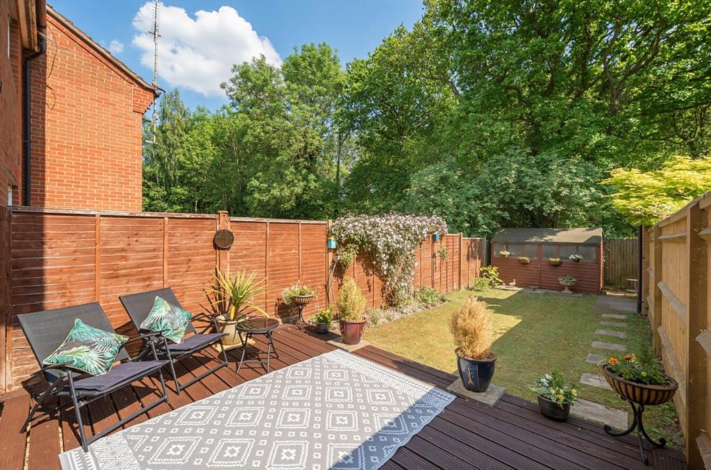 Decking and Garden