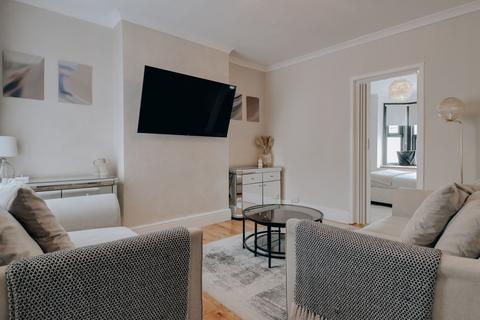 2 bedroom maisonette for sale, St. James Road, Watford, WD18