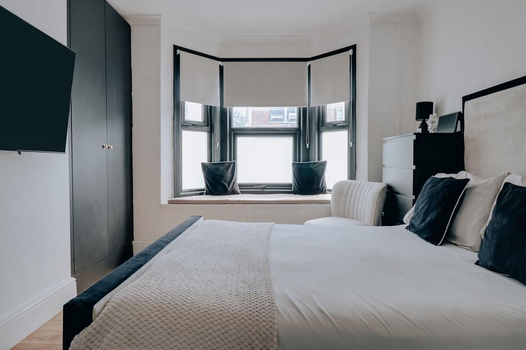 Bedroom 2 #2