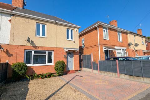 11 Cedar Avenue, Worcester, WR4 9UD