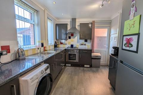 11 Cedar Avenue, Worcester, WR4 9UD