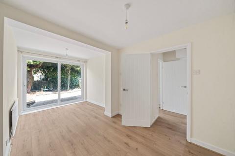 3 bedroom semi-detached house for sale, Scholes Park, St. Helens, WA10