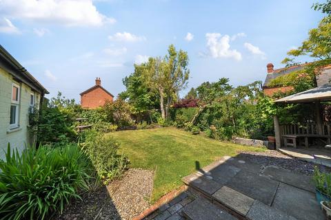 3 bedroom house for sale, Grange Road, Ellesmere.