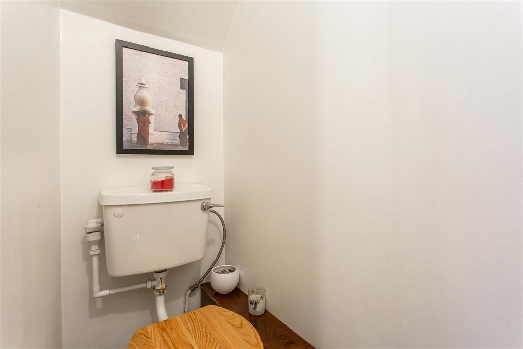 Guest Cloakroom