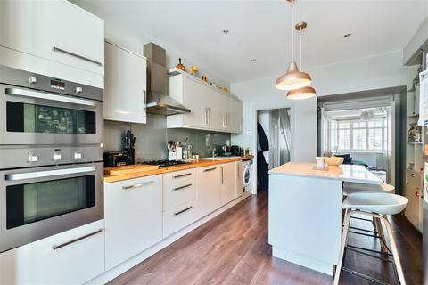3 bedroom house for sale, Thornhill Road, Surbiton