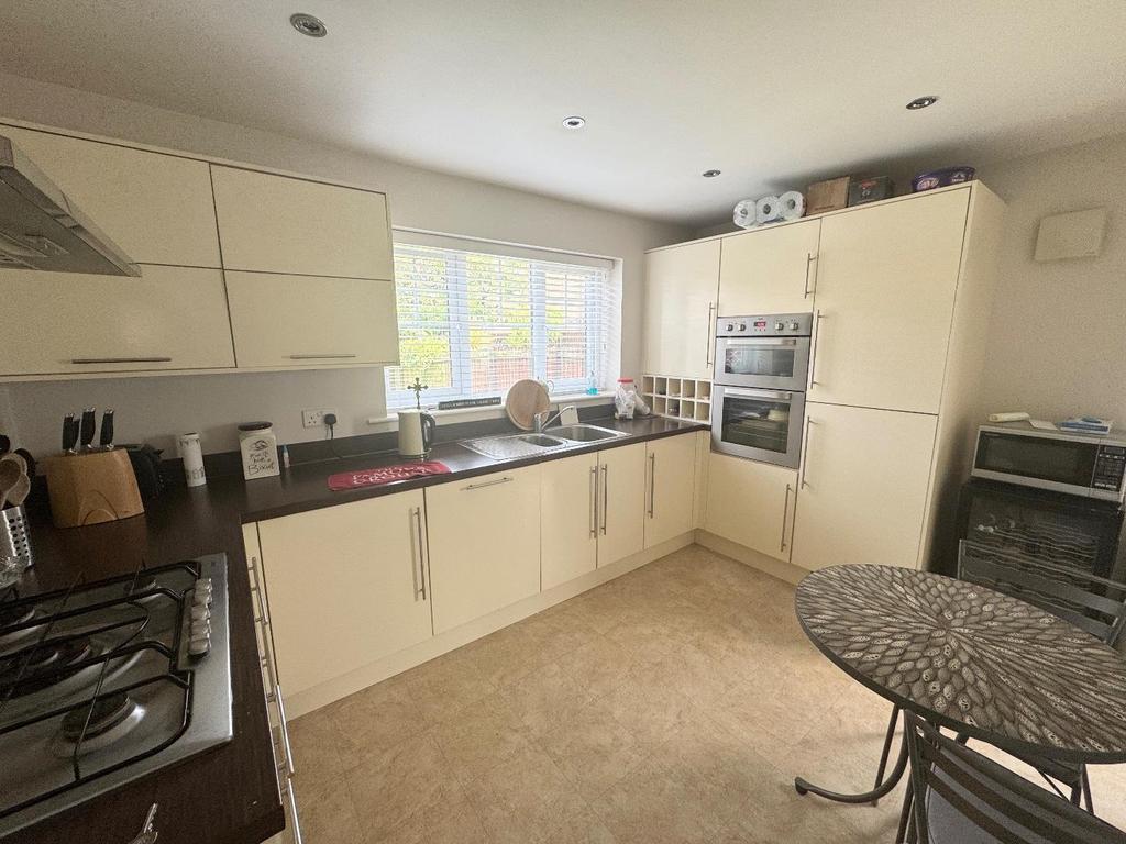Breakfast kitchen