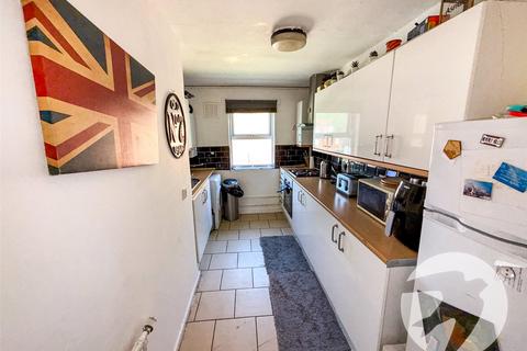 23 Lions Close, London, SE9 4HG