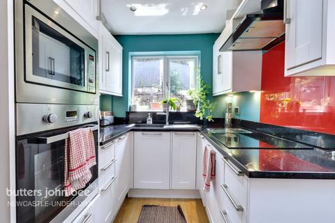 3 bedroom detached house for sale, Briarbank Close, Stoke-on-trent