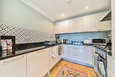 12 Constable Mews, Bromley, BR1 3BF