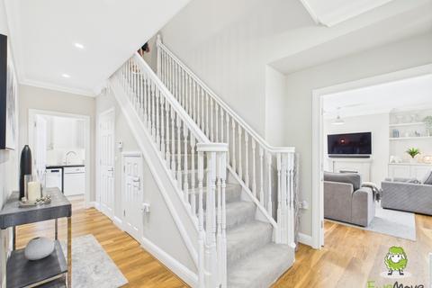 34 Compton Way, Sherfield On Loddon, Hook, RG27 0SQ