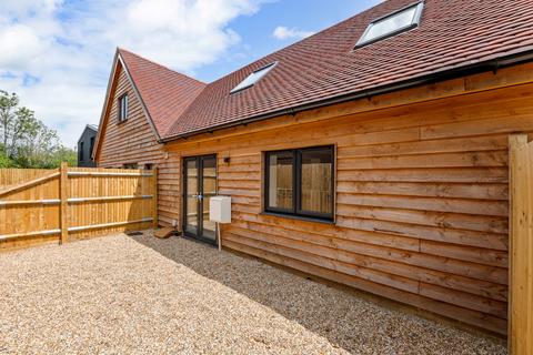 2 bedroom house for sale, Old Dairy Mews, Horse Hill, Horley, Surrey, RH6