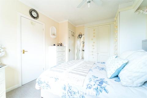12 Bishops Gate, Birmingham, B31 4AJ