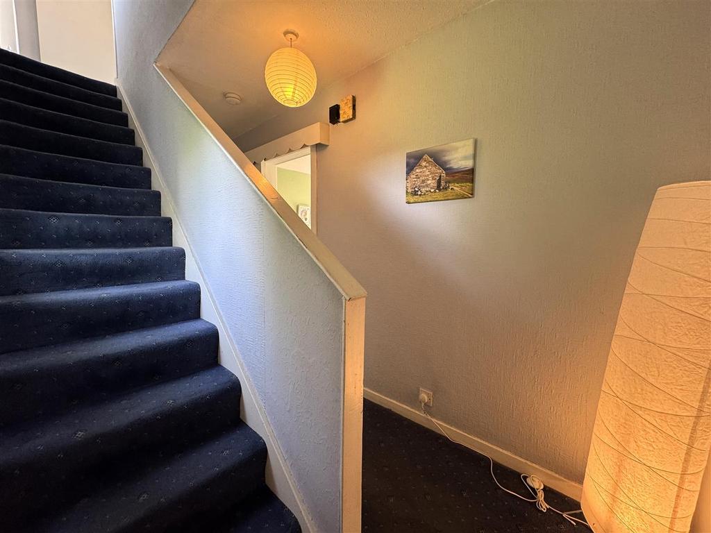Hallway.jpg