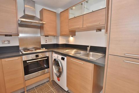 2 bedroom flat to rent, Kingfisher Meadow, Maidstone