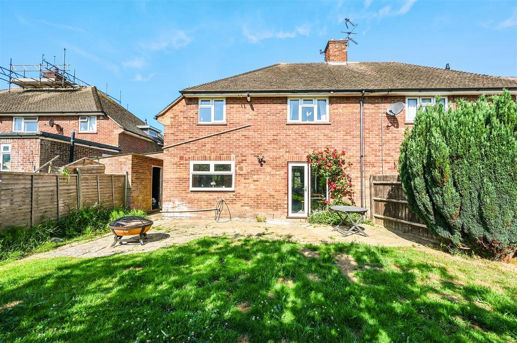 24 OCKLYNGE CLOSE - TN394 PF (19).jpg