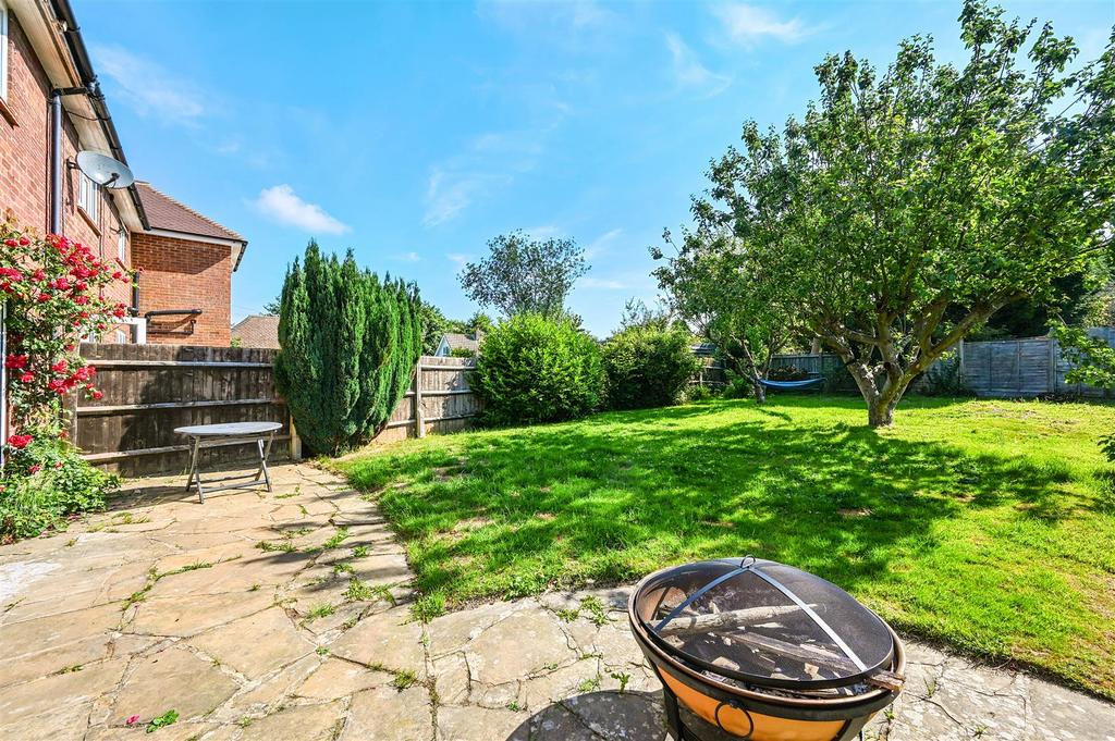 24 OCKLYNGE CLOSE - TN394 PF (14).jpg