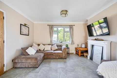 24 Ocklynge Close, Bexhill-on-sea, TN39 4PF