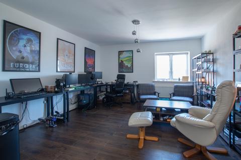 2 bedroom flat for sale, Peel Close, Verwood BH31