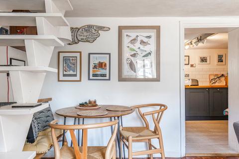 undefined, A Beautifully Presented Chain Free Cottage in Bodham