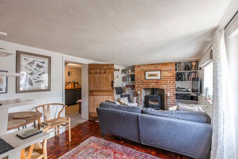 undefined, A Beautifully Presented Chain Free Cottage in Bodham