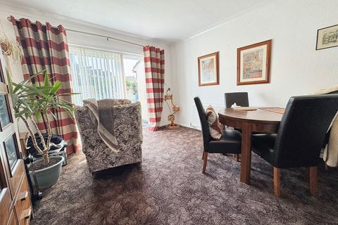 3 Bron Gele, Abergele, LL22 9YF