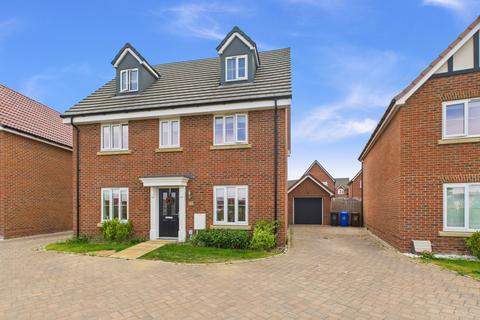 5 bedroom detached house for sale, Rubin Close, Bury St. Edmunds, Suffolk