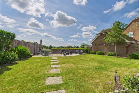undefined, Moat End, Aylesbury Road, Bierton, Buckinghamshire