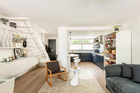 39 Warwick Crescent, London, W2 6NE