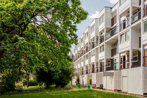 39 Warwick Crescent, London, W2 6NE