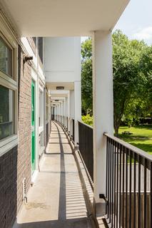 39 Warwick Crescent, London, W2 6NE