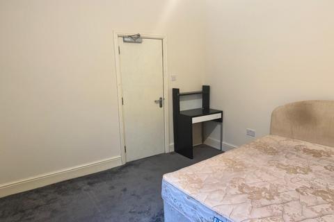 1 bedroom flat to rent, Room 1, 6 Lonsdale Road, Wolverhampton, West Midlands, WV3 0DY