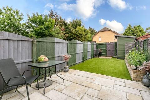 68 Kelvin Gardens, Croydon, CR0 4UR