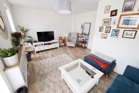 16 Edge Lane, Droylsden, Manchester, M43 6NY