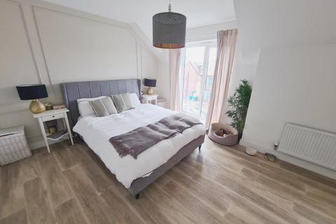 16 Edge Lane, Droylsden, Manchester, M43 6NY